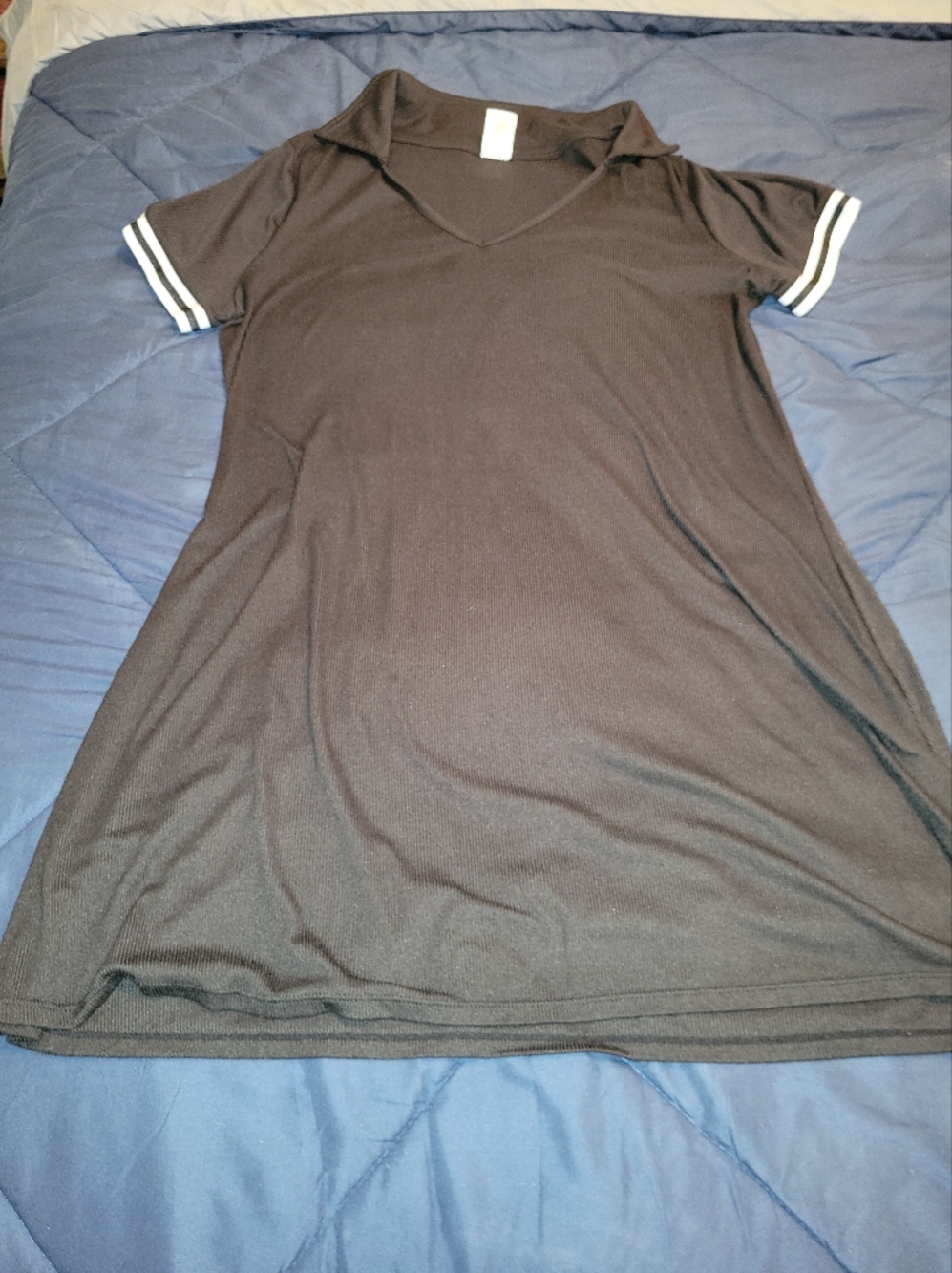 Juniors No Boundaries Black Short Sleeve Sporty Dress